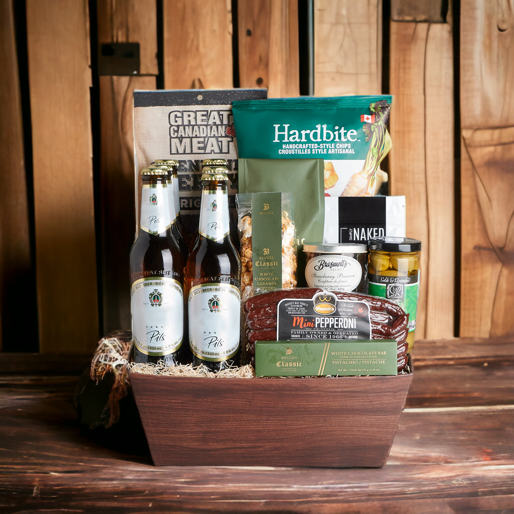 Beer and Gourmet Food Gift Basket in Wood Market Tray – how the gift is presented